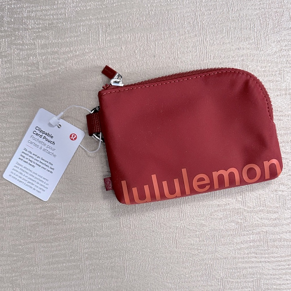 Lululemon Clippable Card Pouch